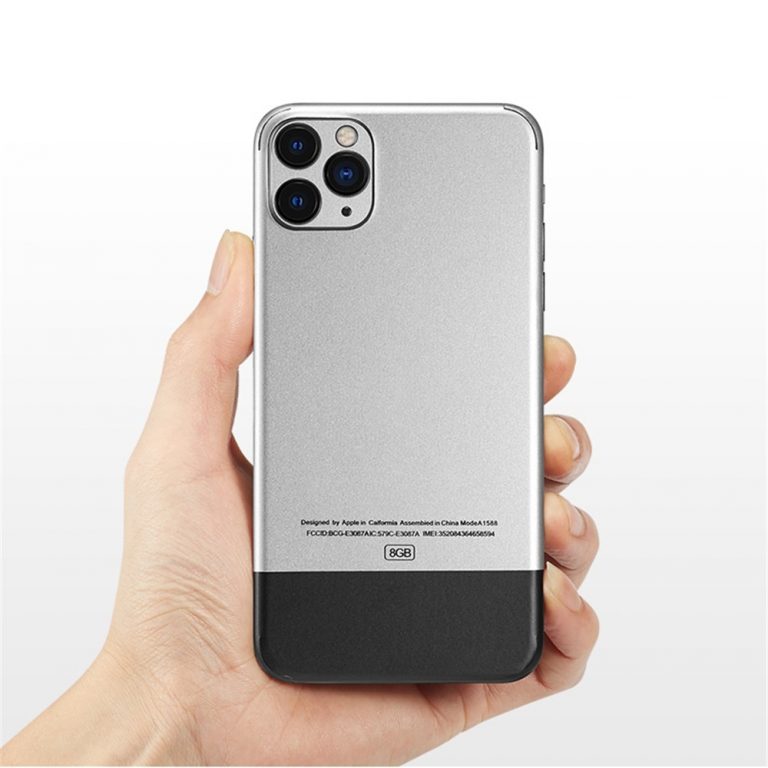 Timeless Protection: Retro Phone Skins for iPhone – Classic Wrap Stickers
