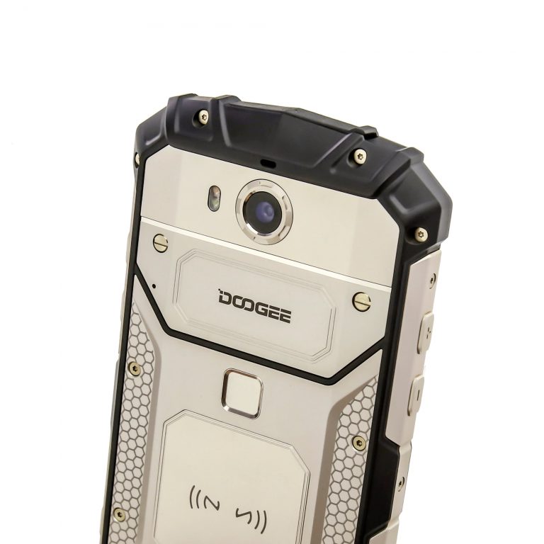 Doogee S60 Lite Mobile Phone IP68 Waterproof Rugged MT6750T Octa Core 4GB+32GB Android 7.0 5.2 Inch TouchScreen NFC Smartphone