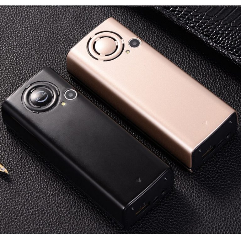 Classic Retro Cellphone Power Bank Loud Sound Dual Torch Big Flat Key 3.5mm
