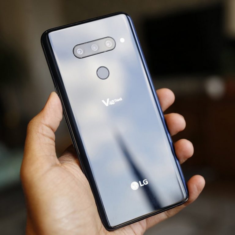 Original LG V40 ThinQ 6.4" 6GB RAM Android Octa Core dual front 3 rear Cameras