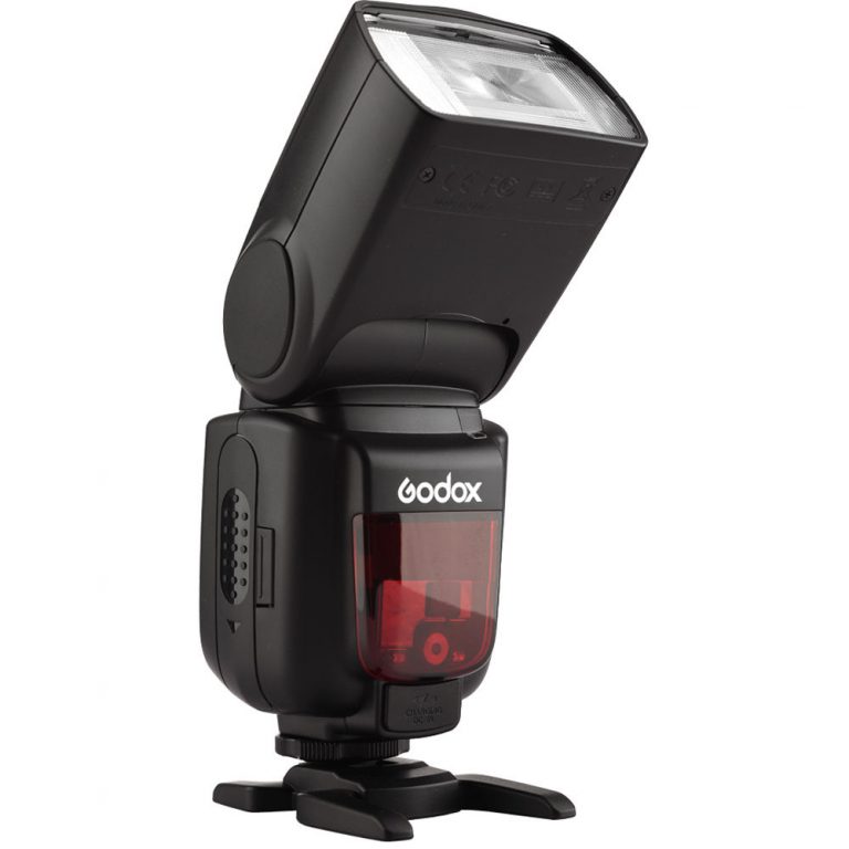 Wireless ISO 100 and 200mm Thinklite Flash for Sony DSLR Camera
