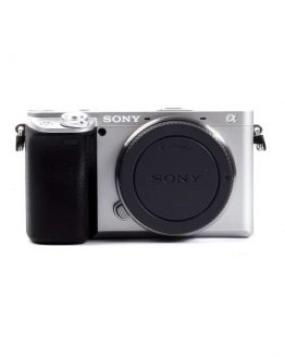 New Sony Alpha a6400 Mirrorless Digital Camera Body Only 4K Wi-Fi - Silver