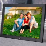 17" Digital Photo Frame Electronic Picture Frame 1440*900 1080P