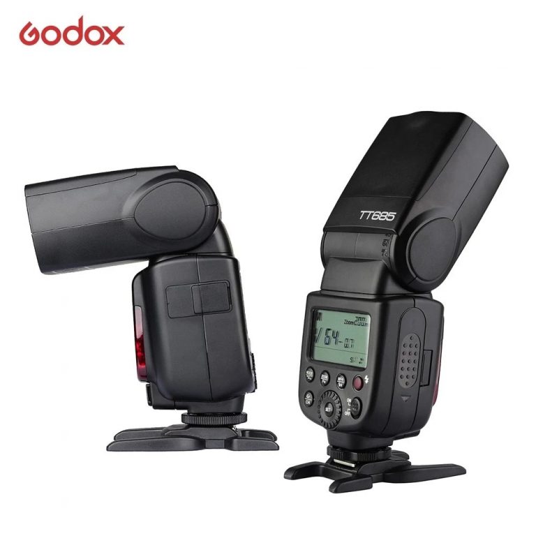 Godox TT600 Speedlite Master/Slave Flash 2.4G Wireless Trigger System GN60 for Canon Nikon Pentax Olympus Fujifilm DSLR Camera 2 Flash 2.4G Wireless Trigger System GN60 for Canon Nikon Pentax