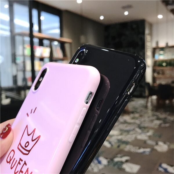 Cartoon Crown Phone Case: Stylish Protection for iPhone