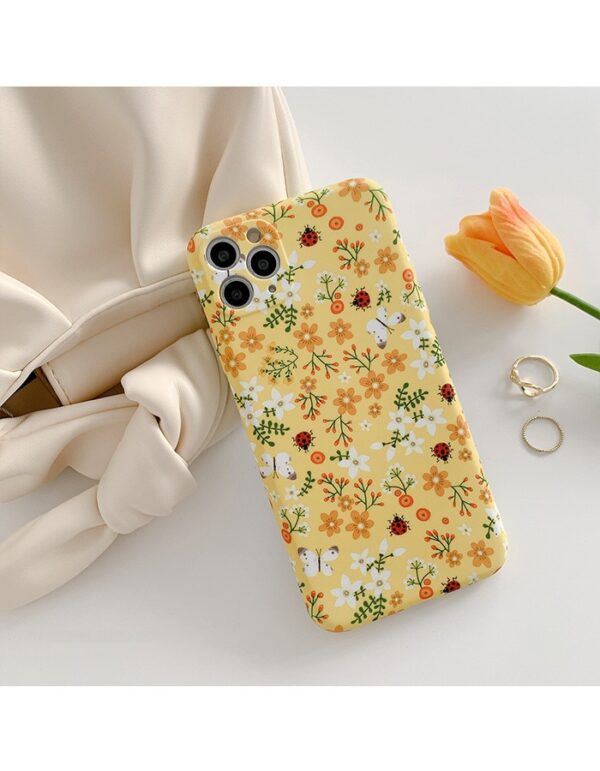 Small yellow flower for iPhone 11Pro / Max anti-fall X / XS / XR mobile phone case