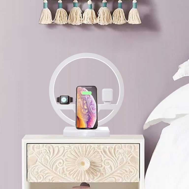 3 In 1 Table Desk Lamp Fast QI Wireless Charger Dock Station 3 In 1 Table Desk Lamp Fast QI Wireless Charger Dock Station